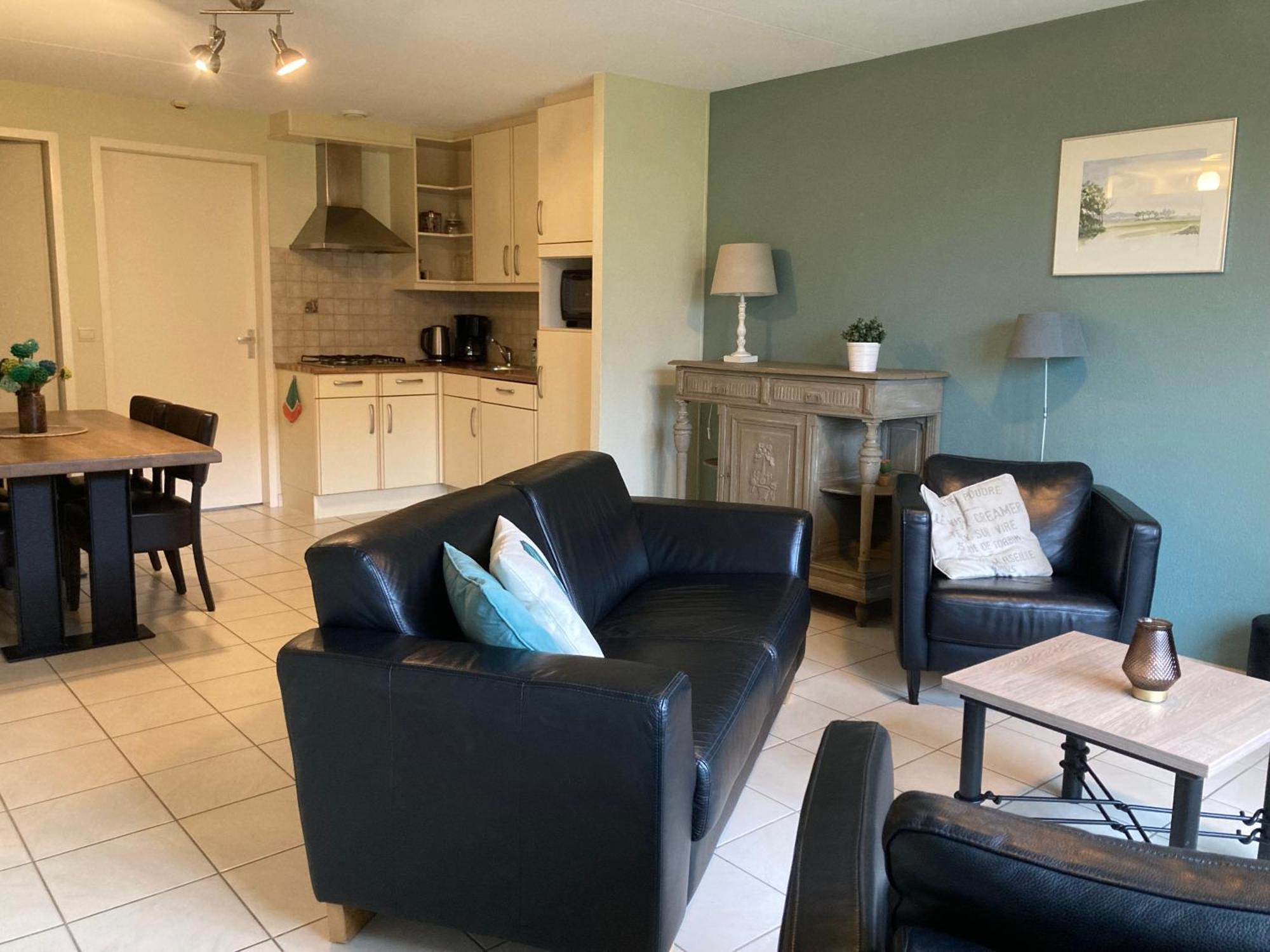 Accommodatie in herbouwde boerenschuur K Retranchement Buitenkant foto